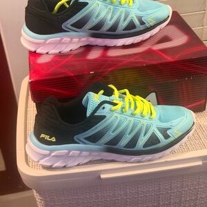 Fila Aqua and Black Women's Sneakers